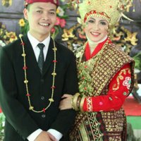 Arum Buana (@rumpyutbuana) 's Twitter Profile