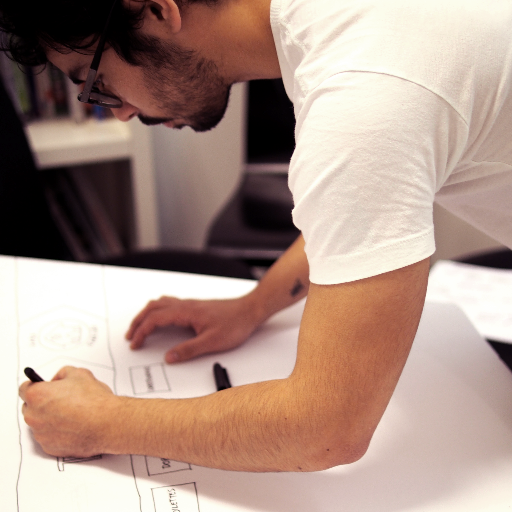 AlounBanth's profile picture. Visual Interaction Designer #UX #UI #Motion