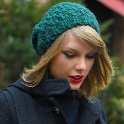 tswiftgifs22's profile picture. 