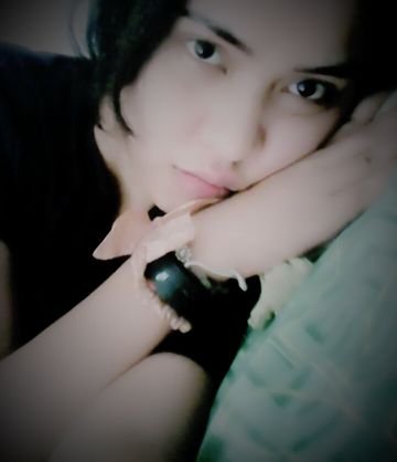 shesy risqhyta chandra