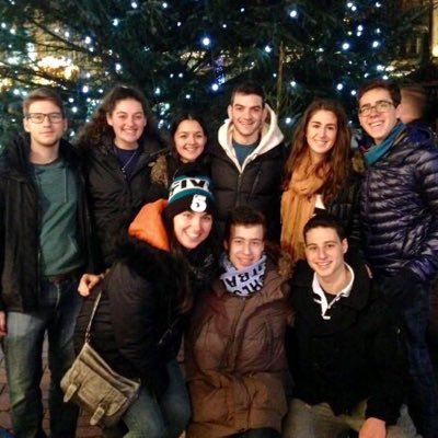 harrowhunnies's profile picture. We were bored