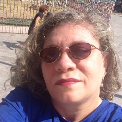 Advogada, defensora da Justiça, Ecologia e da tradição paraense. =A grandeza não consiste em receber honras, mas em merecê-las= [Aristóteles]