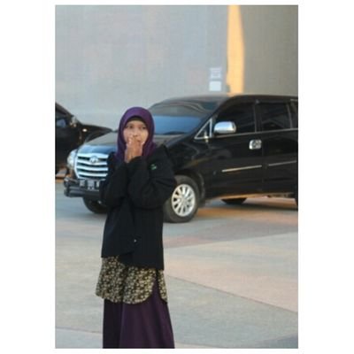 Muslimah merdeka | sang pembelajar | pencari kebenaran