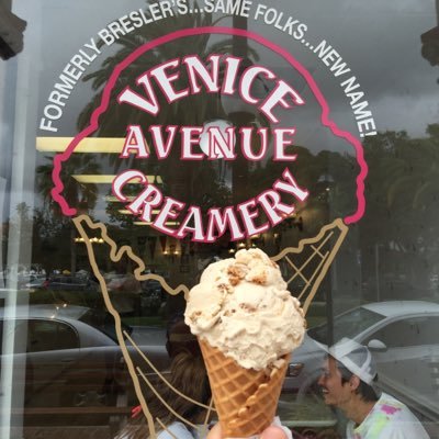 Premium hand-dipped ice cream and yogurt. Made on site using local dairies. A Venice tradition. Owned and operated by the Etzkorn family for more than 20 years.