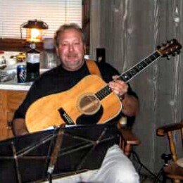 BrentCrfs's profile picture. Singer/Songìwriter/Musician/Retired. Nŏorth Carolina native. MAGA conservative. Like the truth.