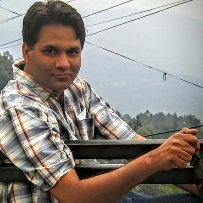 Journalist with public service broadcaster of India @DDIndiaLive & @DDNewslive I
Reports on Foreign Affairs, Public Policy I
Ex-The Indian Express