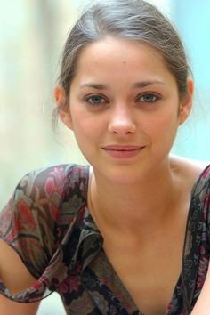 kolaytwit's profile picture. 