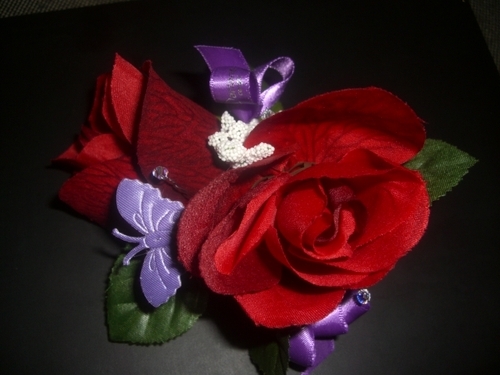 silkfloristuk's profile picture. 