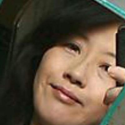 Catholic, OCDS, Teresia Benedicta of the Cross, Raphaella. KyotoU grad. Fav: statistics, physics & prog rock.