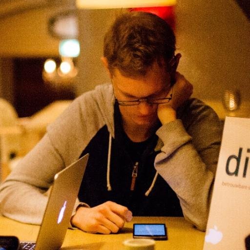 sammleach's profile picture. Co-Founder of @Fuelling_ Trying to learn as much as I can about Software Development and Computer Science.