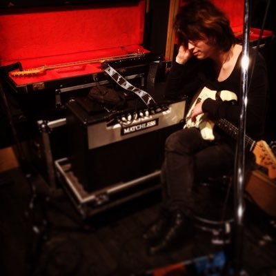 DAIZOMORI's profile picture. 和歌山出身のギタリスト・シンガーソングライターです。