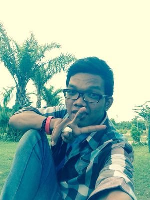 AntoniokarismaA's profile picture. #Photogenic
#InstaPlayer
#DownToEarth #JFA STILL ALIVE