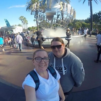 ashhymac's profile picture. ☯☮