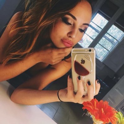 leticiarpgdnp_'s profile picture. 