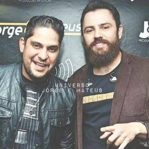 ´´Sou infinitamente grata a Deus por ser fã de vocês.`` {@jorgeemateus} ♡ Desde 17 de maio de 2O11 ▪ Seguido pela Equipe Jorge e Mateus ©