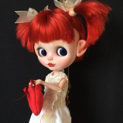 Every #Blythe girl & their clothes that I make are all hand crafted with love. Check out the Etsy Shop for #handmade dolly clothes and dolls.