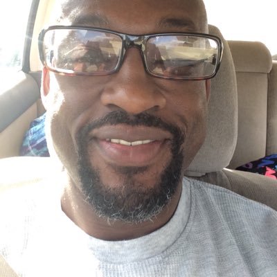 pfrancis927's profile picture. 