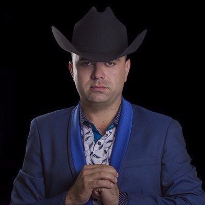 cantante y compositor de calibre 50, los morros, los originales de san juan, Miguel y miguel, los cuates, los nietos y mas SIN/CAL