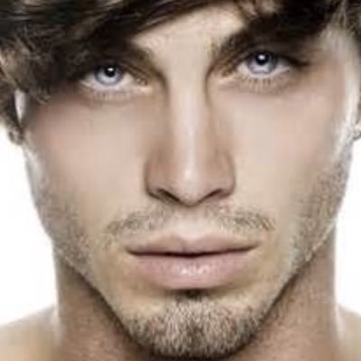 Cameron Bailey ✈️ What's a Hashtag? #Kidding I'm Not A Film Critic TEXAS USA NYC MADRID #Model