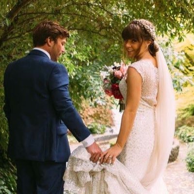 Audrey_and_rose's profile picture. I am a lover of glamour and sparkles! I adore making brooch bouquets and sparkly headpieces. I am a florist, fashion flowers and addicted to pugs