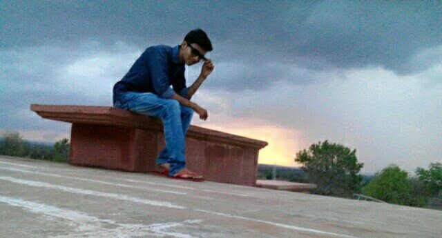 prabhanshushar3's profile picture. Founder of Curious ....Let;'s MaKe ThE WORLD Better