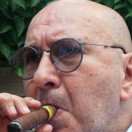 unal444's profile picture. |Kadıköy Maarif Koleji'67| |ODTÜ Mimarlık'73|