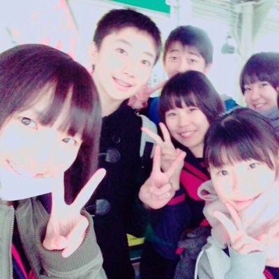 京都の学校は少しずつだけど慣れてきた！ 受験もあるし、いろいろ大変だけど頑張っていくけん応援よろしくお願いします。