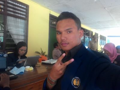 tri_satriyo's profile picture. 