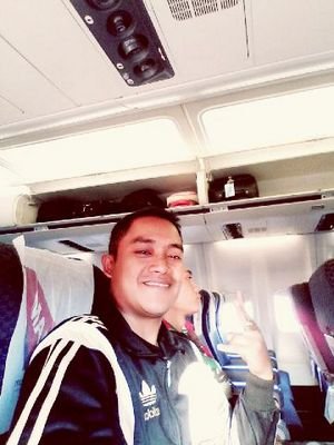 4d1b2db92af142d's profile picture. berdoa dan berusaha