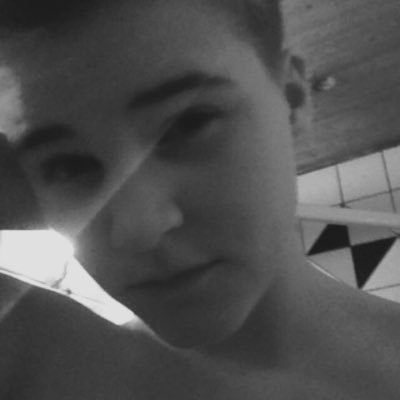 invisble_llama's profile picture. 