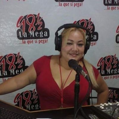 Locutora de La Mega HD