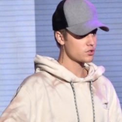 bieber_awards's profile picture. 