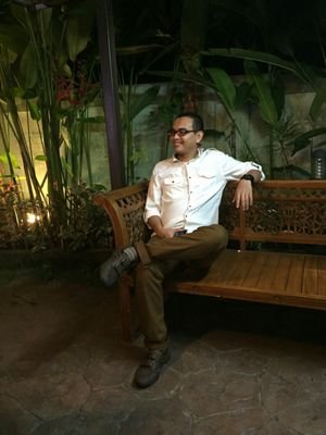 farizatoy's profile picture. Siapa kita di dalam kita?