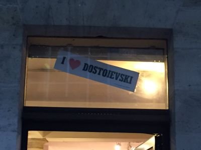 lon_rep's profile picture. Quand j'arrive bing,
avec un flow trop swing, sur le ring