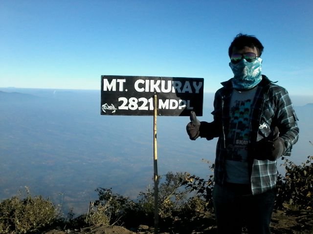 ZalWest's profile picture. 