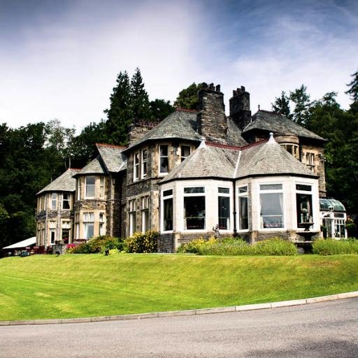MerewoodHotel's profile picture. In the heart of the #LakeDistrict we are a beautiful 4* & #2AARosette Country House Hotel. Perfect for guests, #weddings, #celebrations & we are #dogfriendly