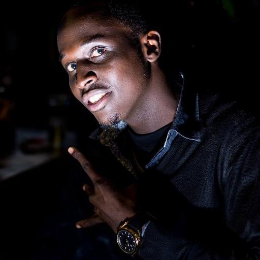 U.H.T (URBAN HOUSE TRANCE ) THE SLAVE
instagram @bariithedj
