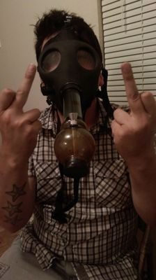 xxxstaticxxxx's profile picture. shit