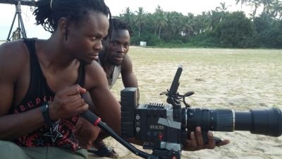 I CREATE AND MANAGE ALL ASPECTS OF LIGHTING 4 A PRODUCTION.
MOST SOUGHT AFTER YOUNG GAFFER
MADE IN NIGERIA WORLDWIDE PRODUCT.
IG:Follyspark_production