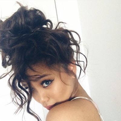 lilyrpgmob's profile picture. lily la queen