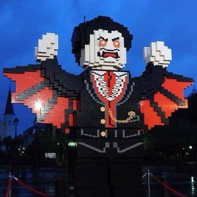 #Official account for #Vamped! Online #vampire blog featuring articles, interviews, reviews & more! https://t.co/6UyaJ8YZAE #vampirefans