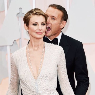 _timandfaith_'s profile picture. wattpad: xwildxone__       insta:_timandfaithpage_                                              •currently taking applications for Twitter best friend, dm me•