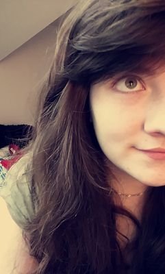 JoyceWolf__99's profile picture. Germany 
'Mut zur Hässlichkeit' ❤
Love my little dog ❤