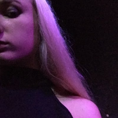 miupiv's profile picture. 