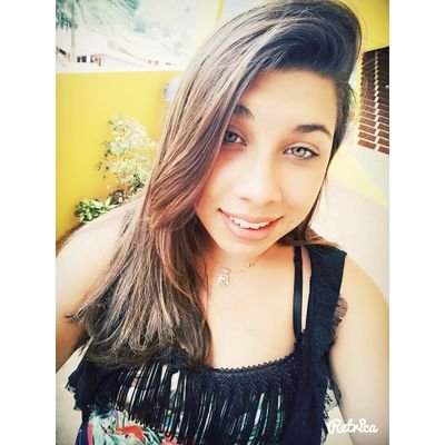 tenho 18 anos apaixonada em moda, adoro animais, gosto de regaae, sou fã do onze 20!!
torço pro flamengo, e lógico Deus sempre no comando!!!❤❤❤