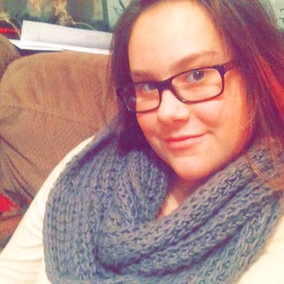 CassidyTozer's profile picture. Teacher🍎