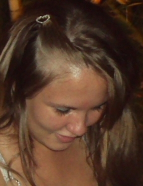 camiklk's profile picture. 