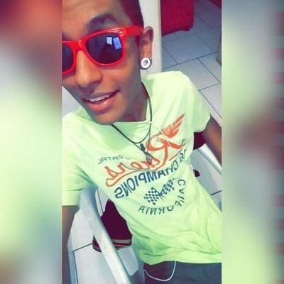 Lucas Vieira de Jesus
snap:lucasvieirajs
insta:lucasvieiraaw
whats:35984355937
☺ parei pra relaxar e viajei kk