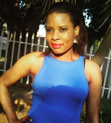 caroetee's profile picture. Everyday holds the possibility of a miracle