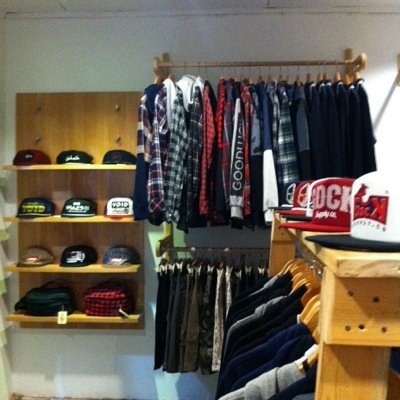 100% Original Local Brands No KW or FAKE !
Store : Jl. Tanjung Dako No 32 ( samping pegadaian ) Palu.
Open 04pm - 11pm